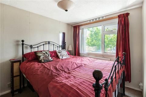 2 bedroom bungalow for sale - Homestead Drive, Surrey Hills Park, Normandy, Guildford, GU3