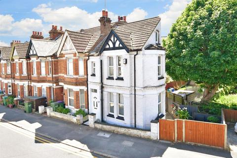 2 bedroom end of terrace house for sale - Pavilion Road, Folkestone, Kent