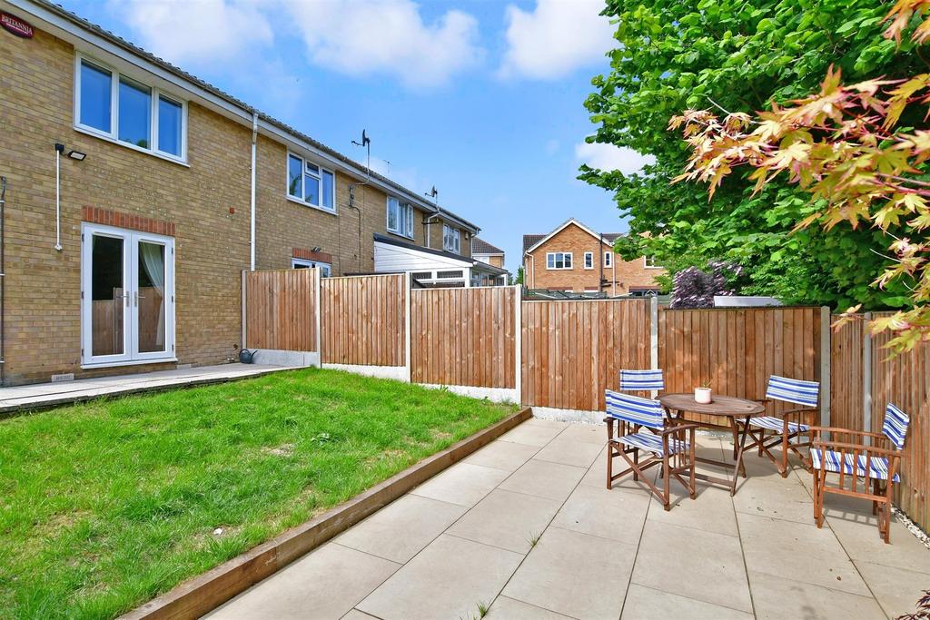 Fordwich Drive, Frindsbury... 2 bed end of terrace house £325,000