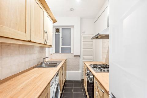 2 bedroom apartment to rent, Vera Road, London, SW6