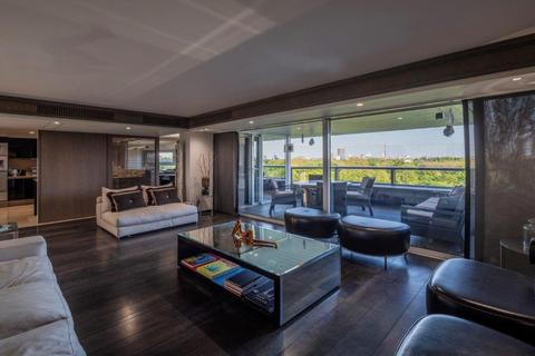 3 bedroom apartment for sale, Park St James, Prince Albert Road, St John's Wood, NW8
