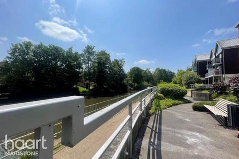 undefined, Kingfisher Meadow, Maidstone