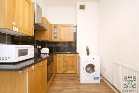 3 bedroom apartment to rent, Fairbridge Road, London, N19