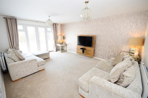 28 Bruce Drive, Hebburn, NE31 2BH