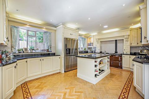 5 bedroom detached house for sale, Rosemary Hill Road, Sutton Coldfield, Staffordshire, B74.