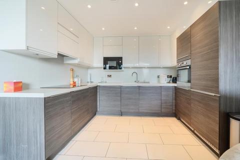 2 bedroom flat for sale, Camberley,  Surrey,  GU15