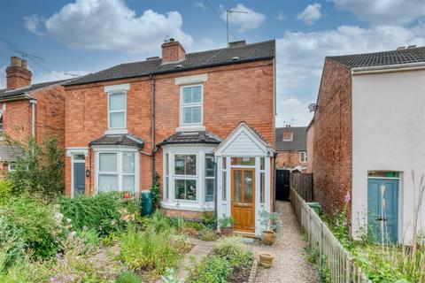35 Sandys Road, Worcester, WR1 3HE