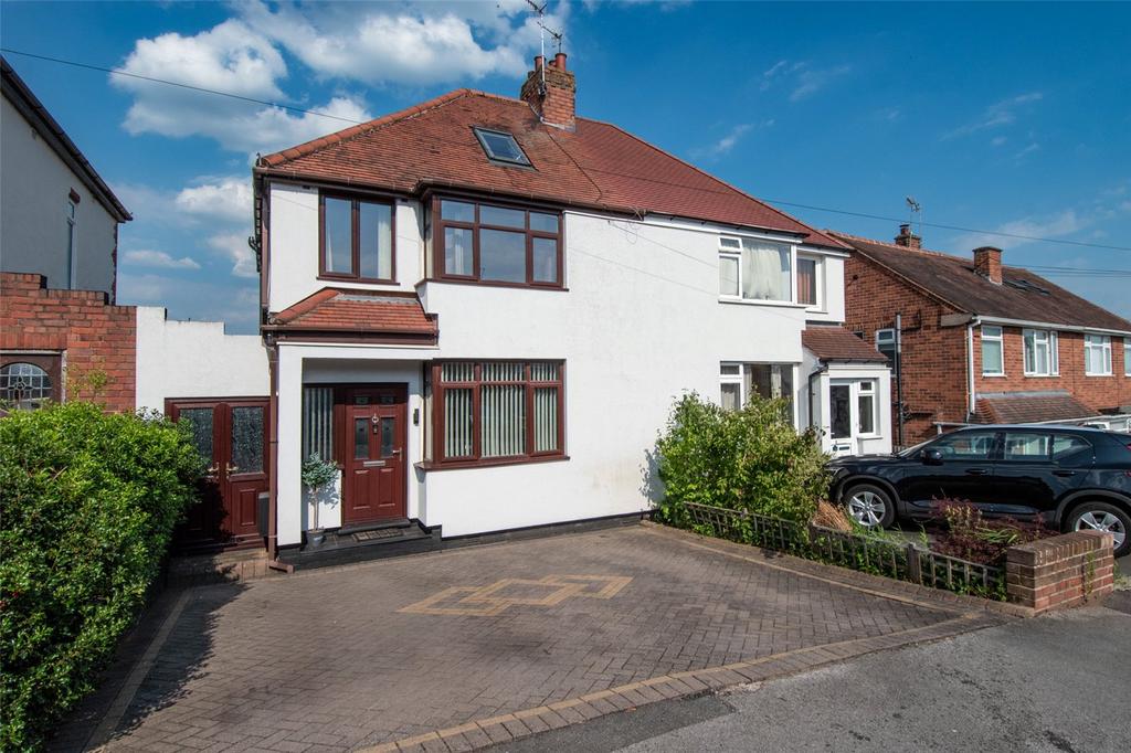 Elm Grove, Bromsgrove, Worcestershire, B61 4 bed semidetached house