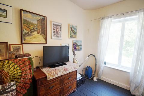 13 Buckley Street, Uppermill, Oldham, OL3 6BP
