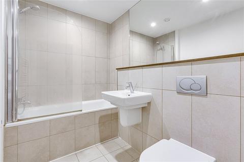 2 bedroom flat to rent, Wandsworth Road, London