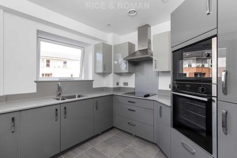 1 bedroom retirement property for sale - Station Parade, Virginia Water GU25