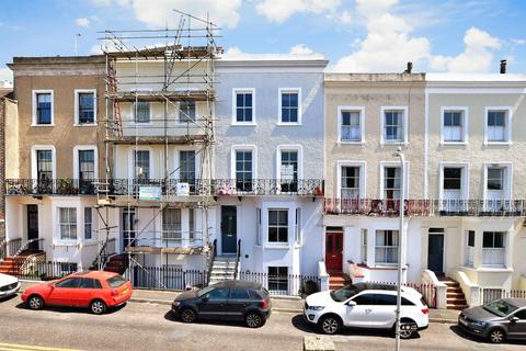 1 bedroom ground floor flat for sale, Trinity Square, Margate, Kent