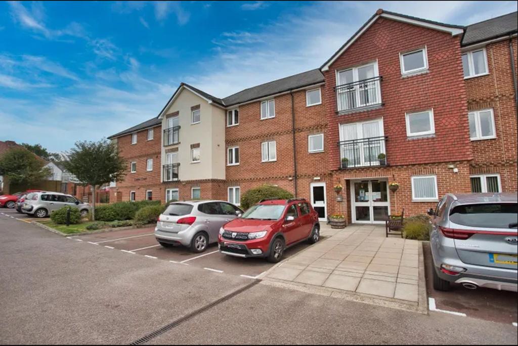 Stanley Road, Laurel Court, CT19 1 bed retirement property for sale £