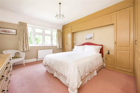 18 Bodley Road, New Malden, KT3 5QE