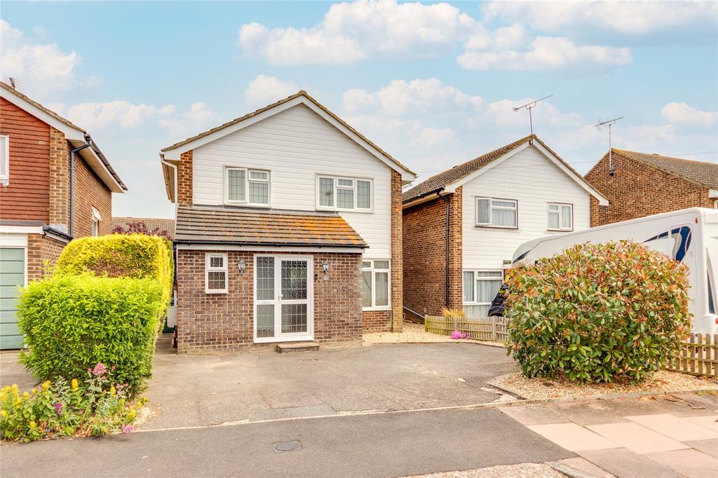 Tavy Road, Durrington, West Sussex, BN13 4 bed detached house for sale