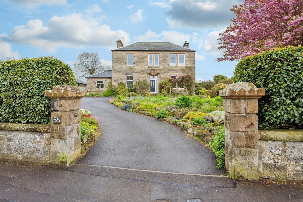 55 The Firs, Bannockburn, Stirling, FK7 0EG 4 bed detached villa for