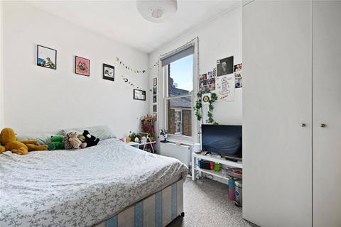 3 bedroom apartment to rent, Dunraven Road, Shepherds Bush, London, W12
