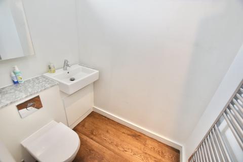 4 bedroom terraced house to rent, Calvert Road, London, SE10