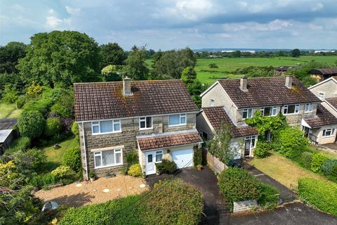 4 bedroom detached house for sale, Church Street, Semington