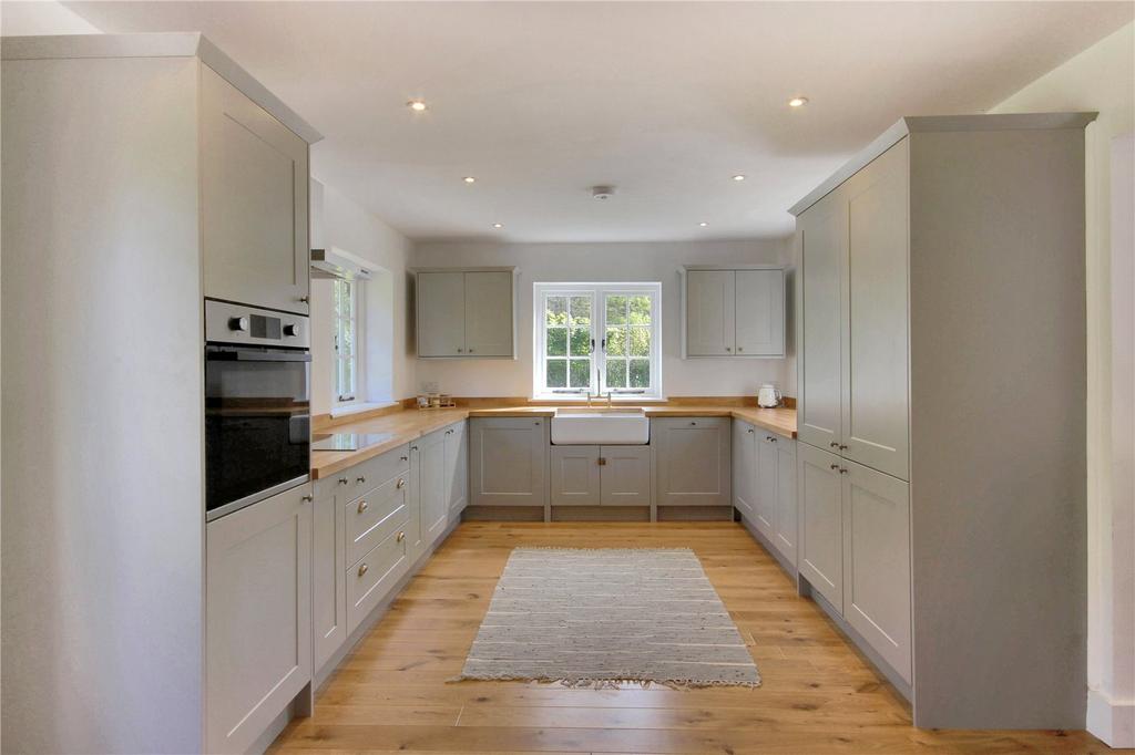 Kitchen/Dining