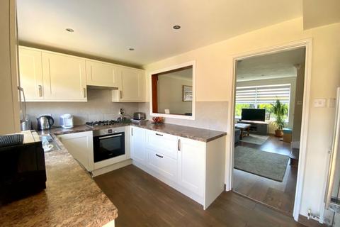 4 Emley Close, Northampton, NN3 9SH