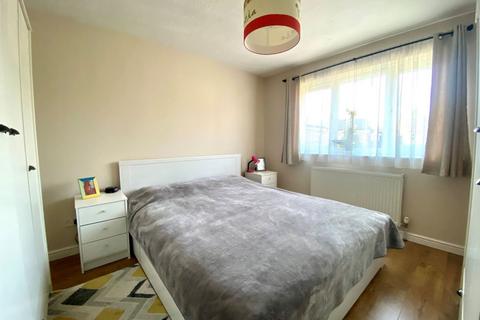 4 Emley Close, Northampton, NN3 9SH