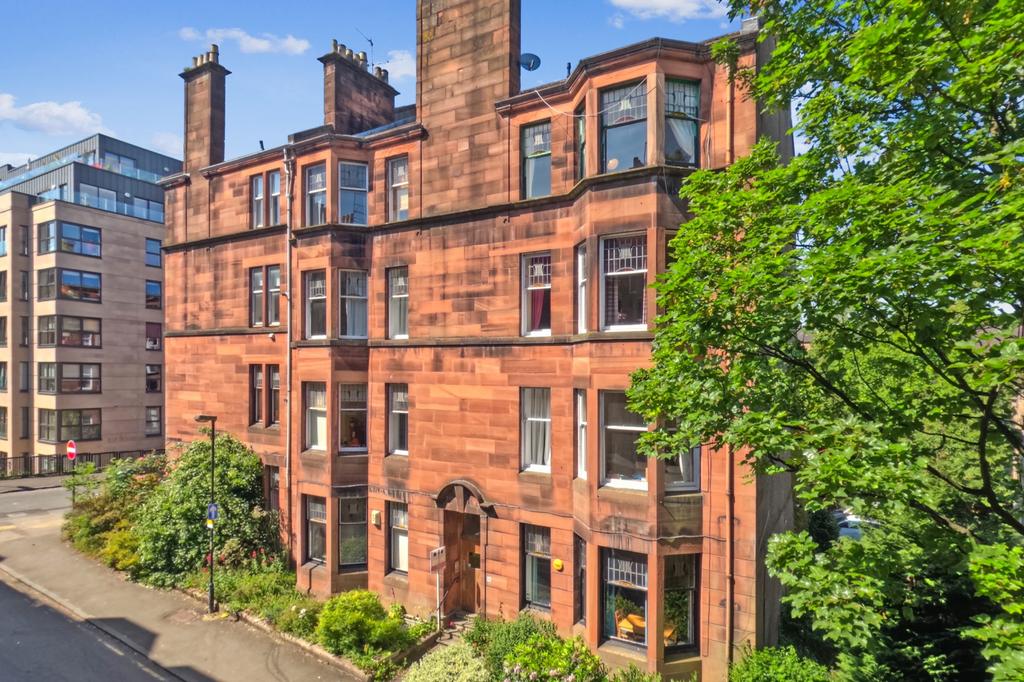 Partickhill Road, Flat 3/1, Partickhill, Glasgow, G11 5BL 2 bed flat