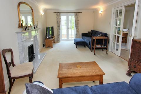 2a New Road, Woolmer Green, Knebworth, SG3 6JX