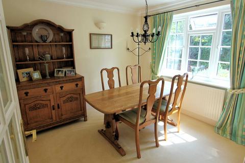 2a New Road, Woolmer Green, Knebworth, SG3 6JX
