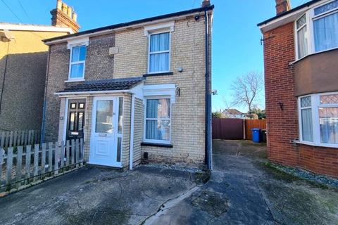 2 bedroom semi-detached house for sale, Levington Road, Ipswich, IP3