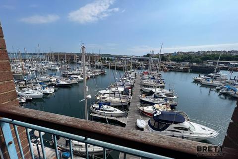 3 bedroom flat for sale, Vanguard House, Nelson Quay, Milford Haven, Pembrokeshire. SA73 3AH