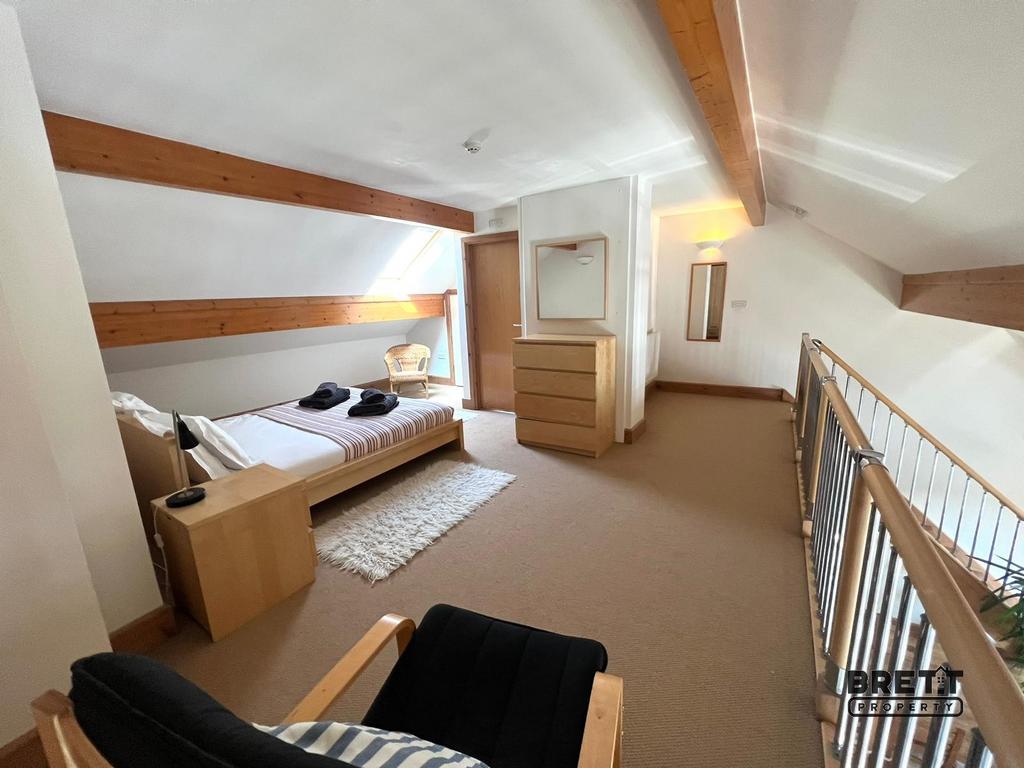 Mezzanine Bedroom