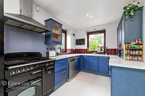 9 Cadman Square, Shenley Lodge, Milton Keynes, MK5 7DN
