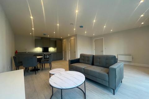 3 bedroom end of terrace house to rent, Regent Plaza, Duncan Street, Salford, M5 3SQ