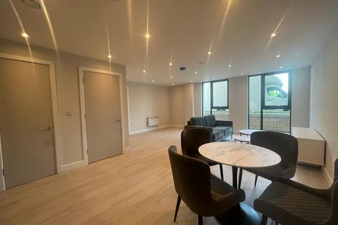 3 bedroom end of terrace house to rent, Regent Plaza, Duncan Street, Salford, M5 3SQ