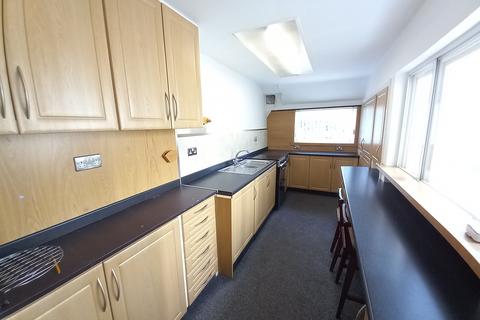3 bedroom end of terrace house for sale, Tanrhiw Road, Tregarth LL57