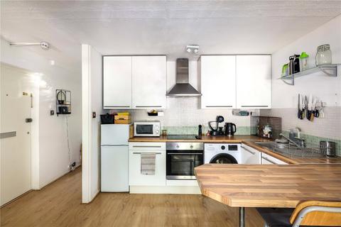 41b Tomlins Grove, London, E3 4NX