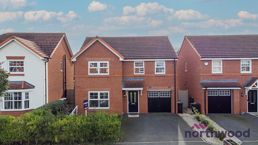 Lee Place, Moston, Sandbach, CW11 4 bed detached house for sale £350,000