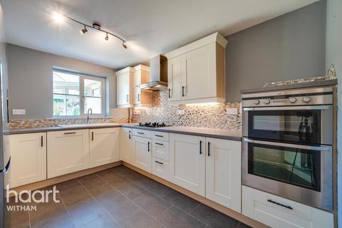13 Battle Rise, Heybridge, Maldon, CM9 4PF