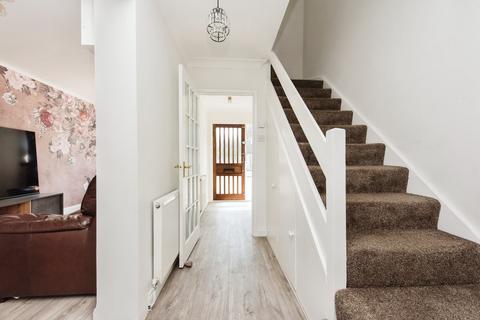 4 Badgers Copse, Worcester Park, KT4 7EZ