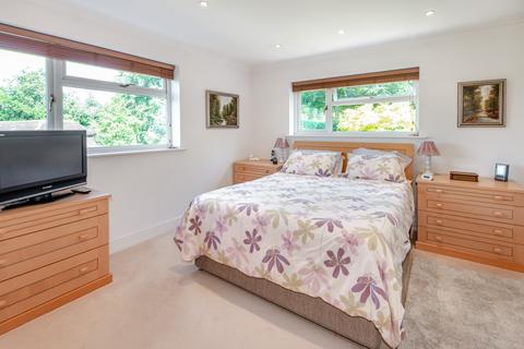 Goultrop Beech Grove, Amersham, HP7 0AZ