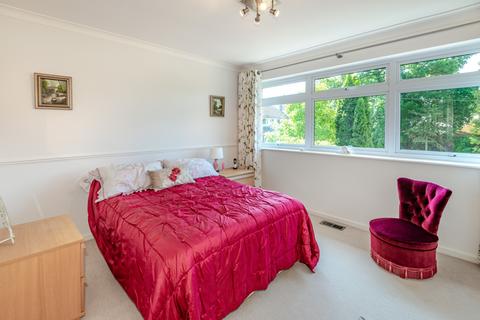 Goultrop Beech Grove, Amersham, HP7 0AZ