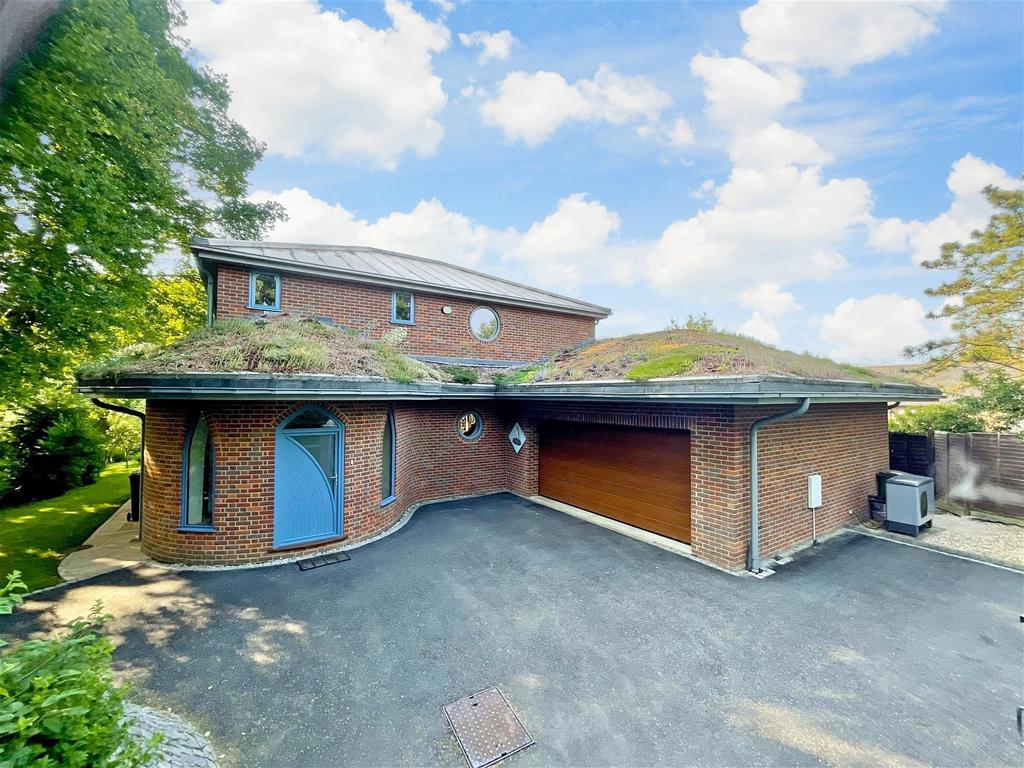 Coopers Lane, Sellindge, Kent 4 bed detached house for sale £850,000