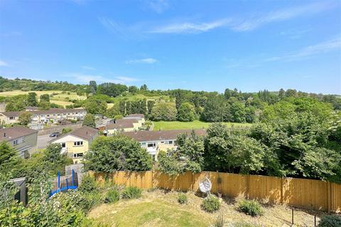 94 Bay Tree Road, Bath, BA1 6NF