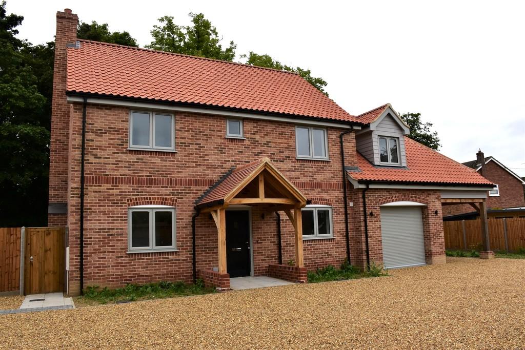 Hammers Lane, Troston 4 bed detached house to rent £2,300 pcm (£531 pw)