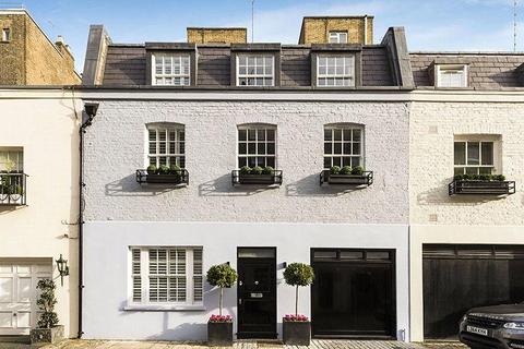 3 bedroom terraced house for sale, Eaton Mews North, London, SW1X
