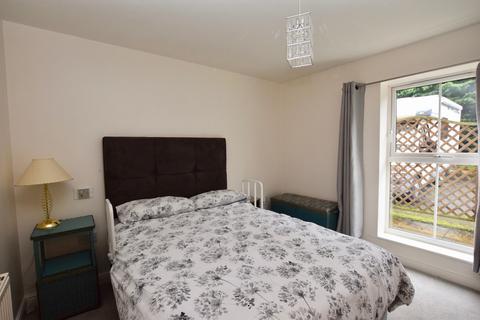 1 bedroom apartment for sale - Manor Court, Stamford Bridge