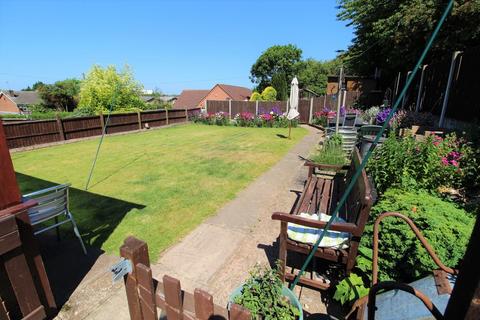 3 bedroom semi-detached bungalow for sale, Mayflower Close, Gainsborough