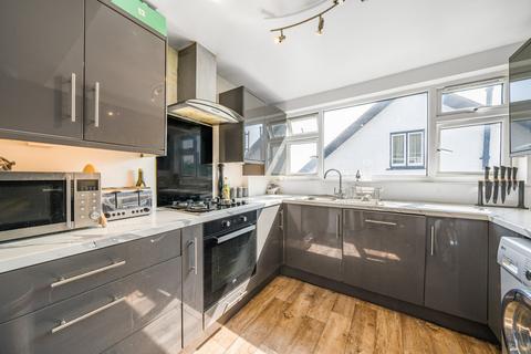 Flat 5, 3 Croft Road, Sutton, SM1 4NE