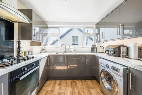 Flat 5, 3 Croft Road, Sutton, SM1 4NE